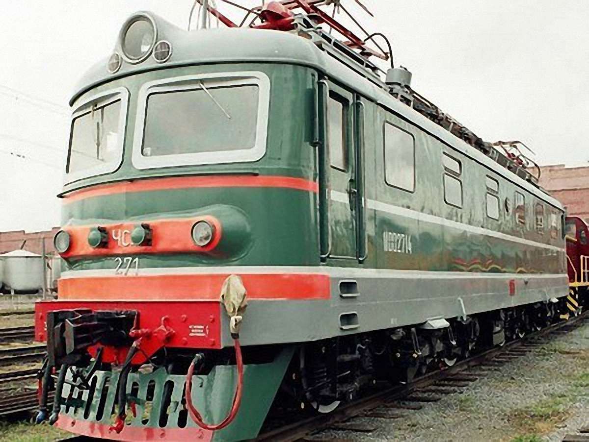 Залізниця заплатить 140 млн грн за ремонт електровозів