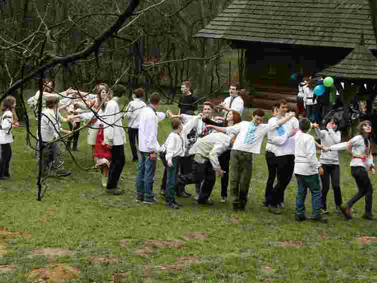 Великдень у Львові: У Шевченківському гаю – традиційні гаївки