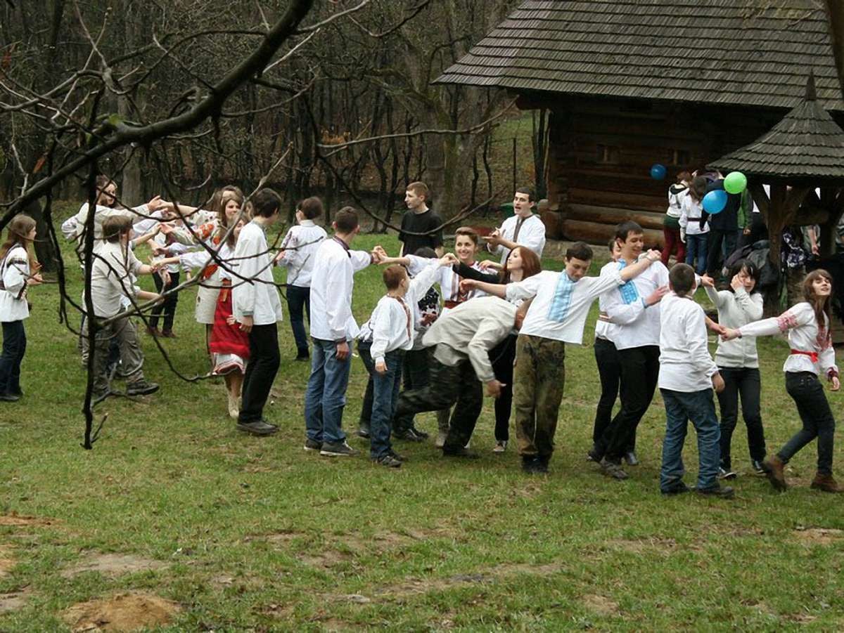 Великдень у Львові: У Шевченківському гаю – традиційні гаївки