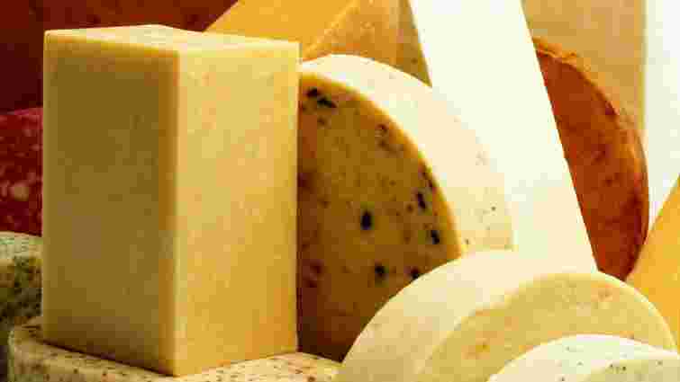 Росія дозволила продаж сиру трьох українських виробників