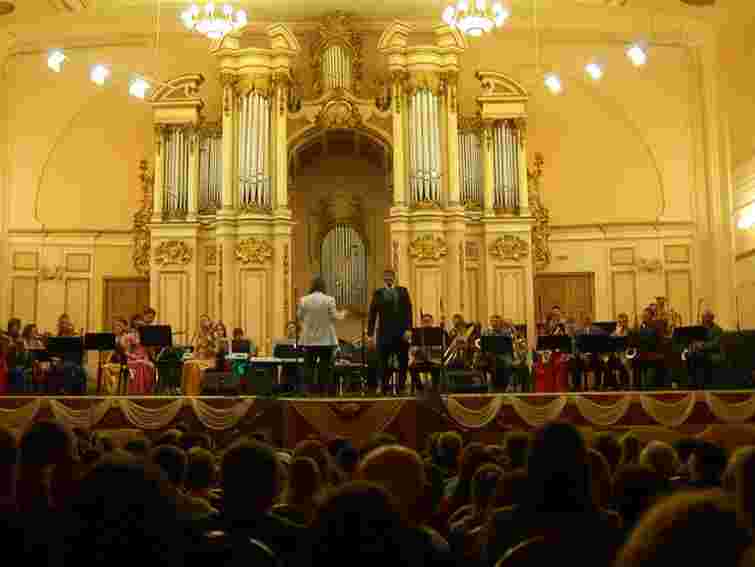 У Львові на концерт оркестру з Луганська прийшло понад 600 осіб