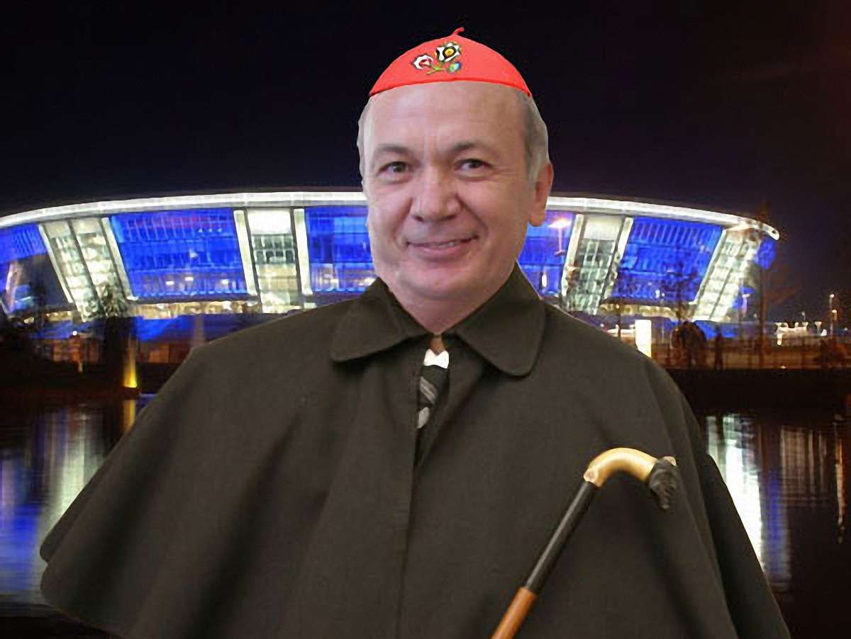 Влада симулякрів: де закінчується Юрій Іванющенко і починається «Юра Єнакієвський»?