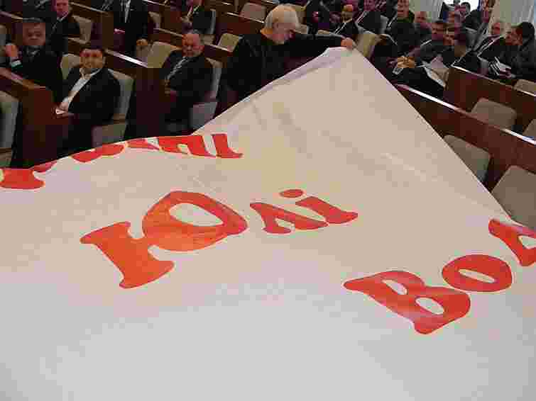 100 тисяч підписів за визнання Тимошенко політв’язнем передадуть ПАРЄ