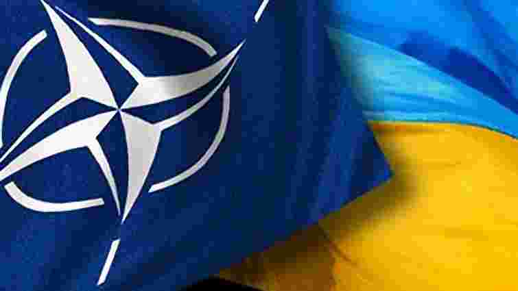 Янукович затвердив річну програму співробітництва Україна - НАТО