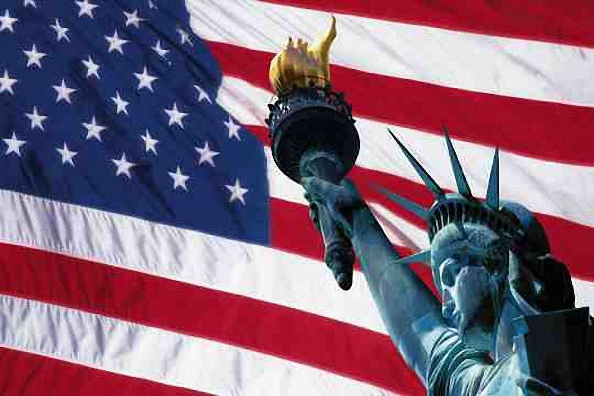 У світі 150 млн людей хотіли б емігрувати до США