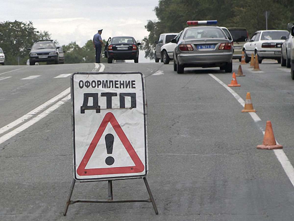 У Львові в ДТП травмовано вагітну жінку