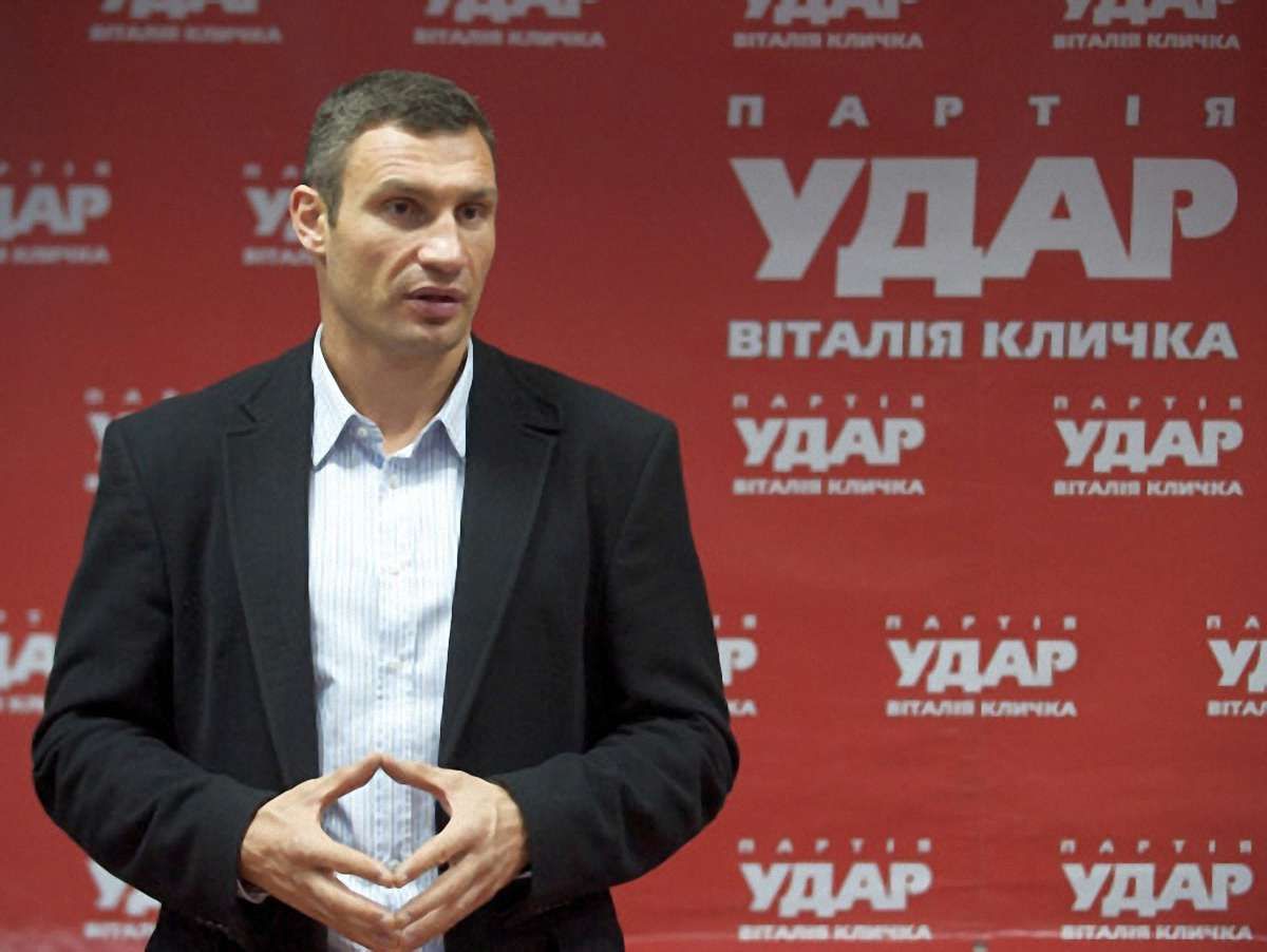 Кличко заявив, що його шантажують опозиційні політики
