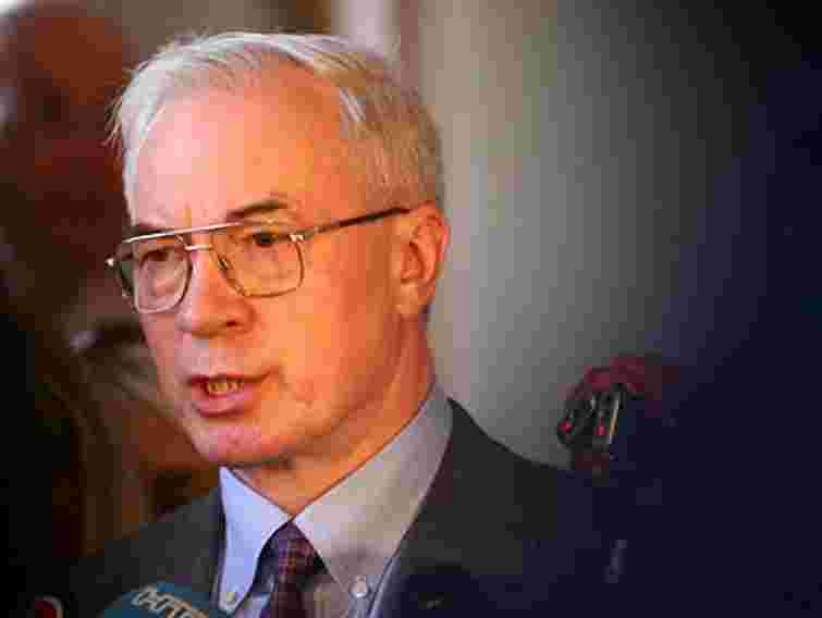 Азаров: Якби не ціна газу, на медицину було б утричі більше грошей