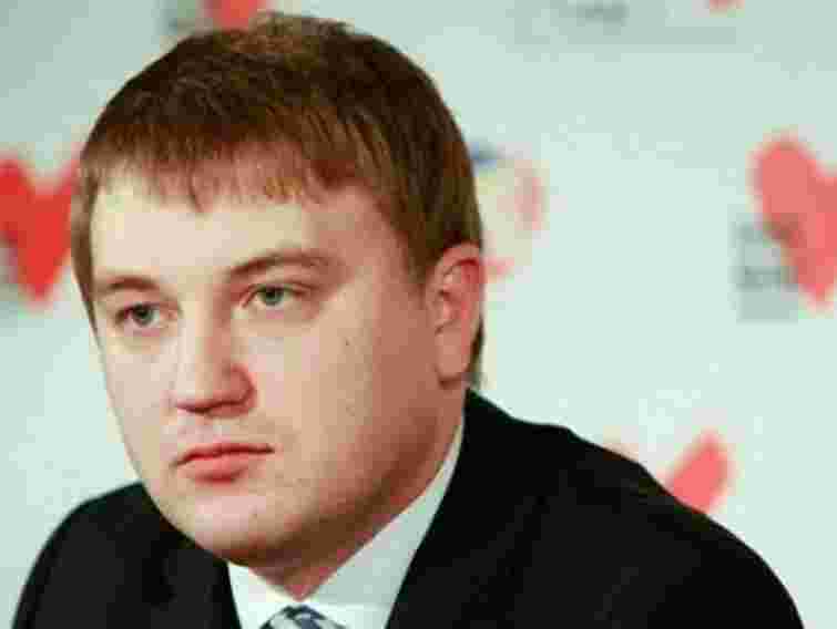 У ПАРЄ везуть 100 тис. підписів за звільнення Тимошенко і Луценка