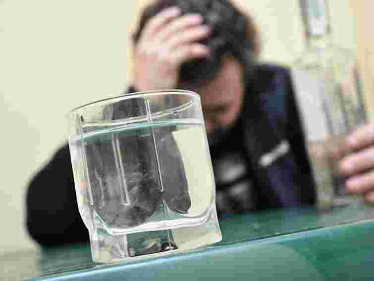 Львів’янин отруївся сурогатом горілки