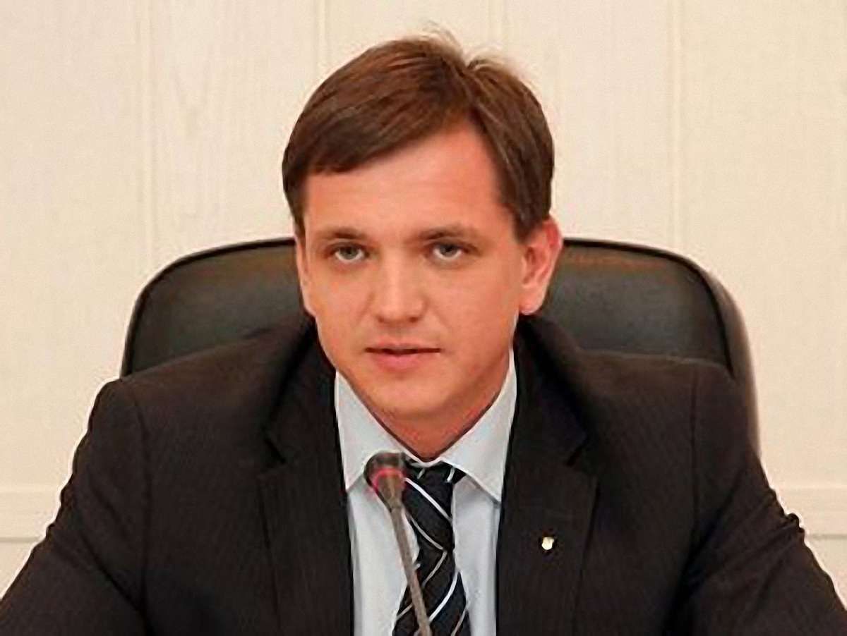 Перед дітьми повинні вибачитися польські прикордонники і авіакомпанія, – Павленко