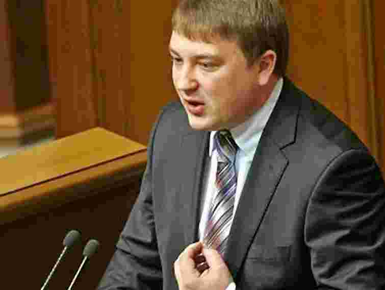 Понад 100 тисяч підписів українців за Тимошенко передали у ПАРЄ