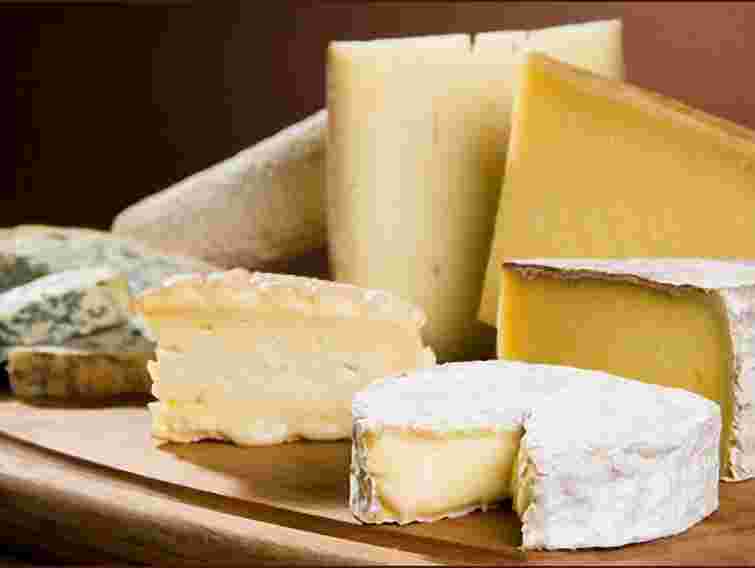 Україна досі не відновила постачання сиру в Росію