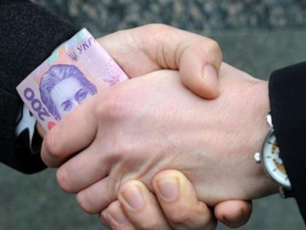 У Львові за хабарництво судитимуть двох освітян
