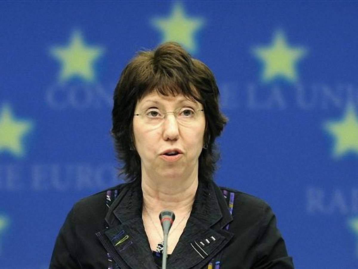 ЄС засудив вибухи і запропонував Україні допомогу