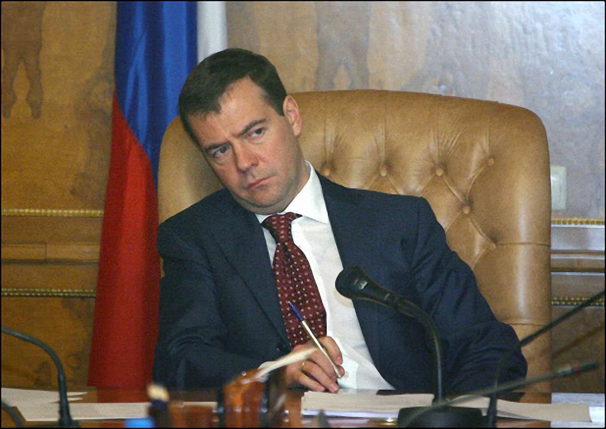 Медведєв: Переслідування Тимошенко кидає тінь, на тих, хто приймає рішення 