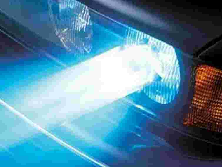 ДАІ розшукує водія, який серед ночі збив 15-річну дівчину