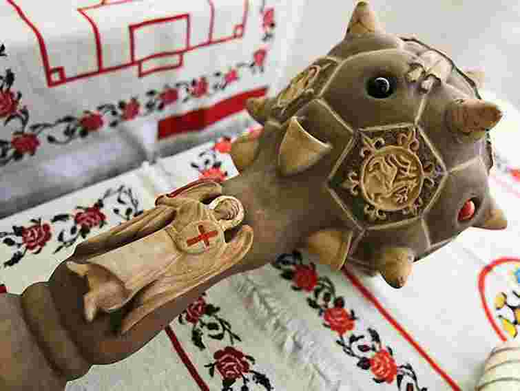 Режисер з Грузії привіз до Львова колекцію булав