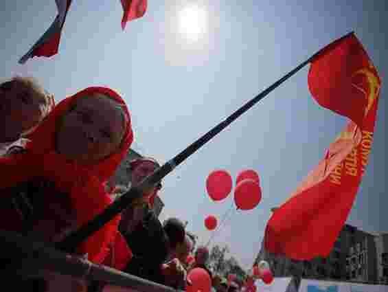 Перший національний транслює ходу комуністів у Києві