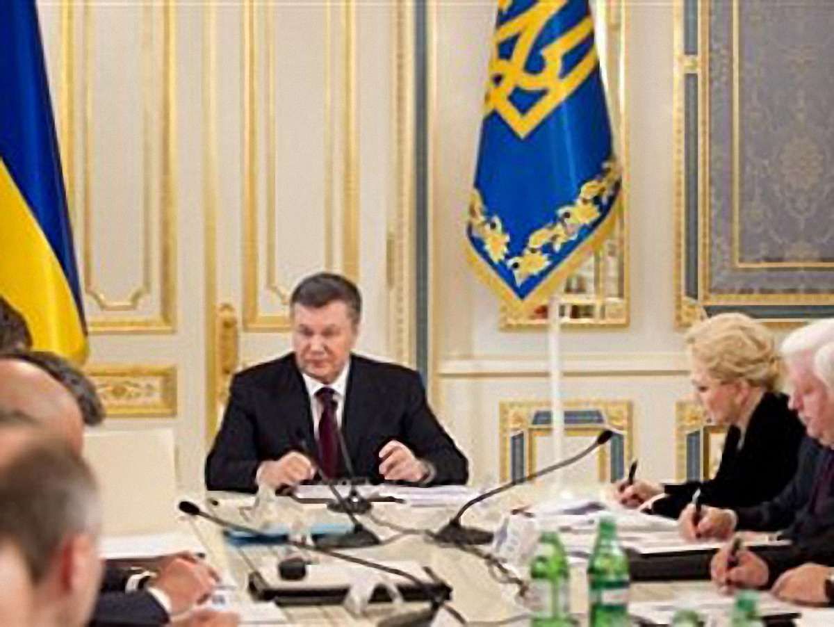 Янукович дав доручення РНБО щодо дій у надзвичайних ситуаціях