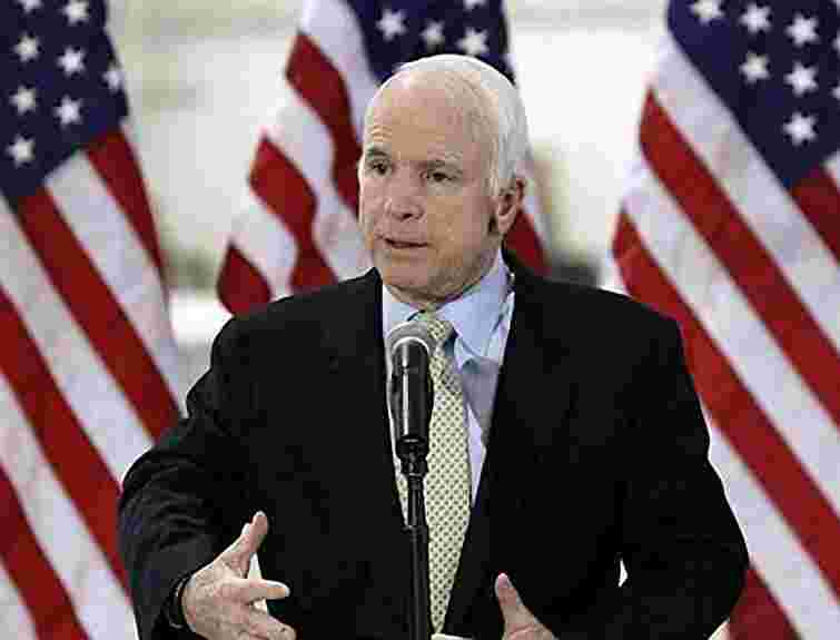 ЄС має посилити тиск на Україну через політв'язнів, – сенатор США