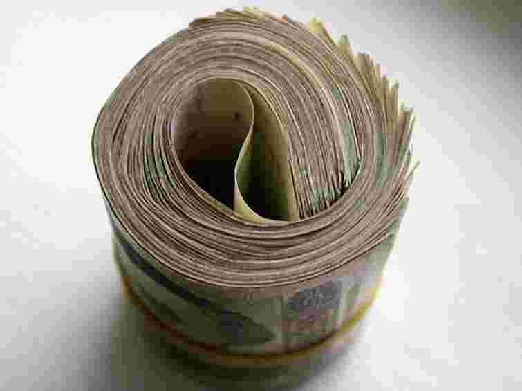 Службовці Львівської залізниці «наварили» на тендерах 420 тис. грн