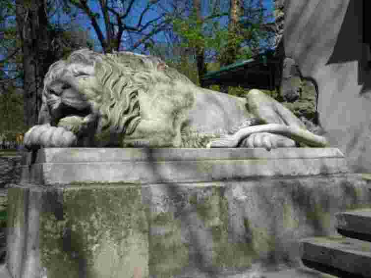 До Дня міста діти малюватимуть львівських левів