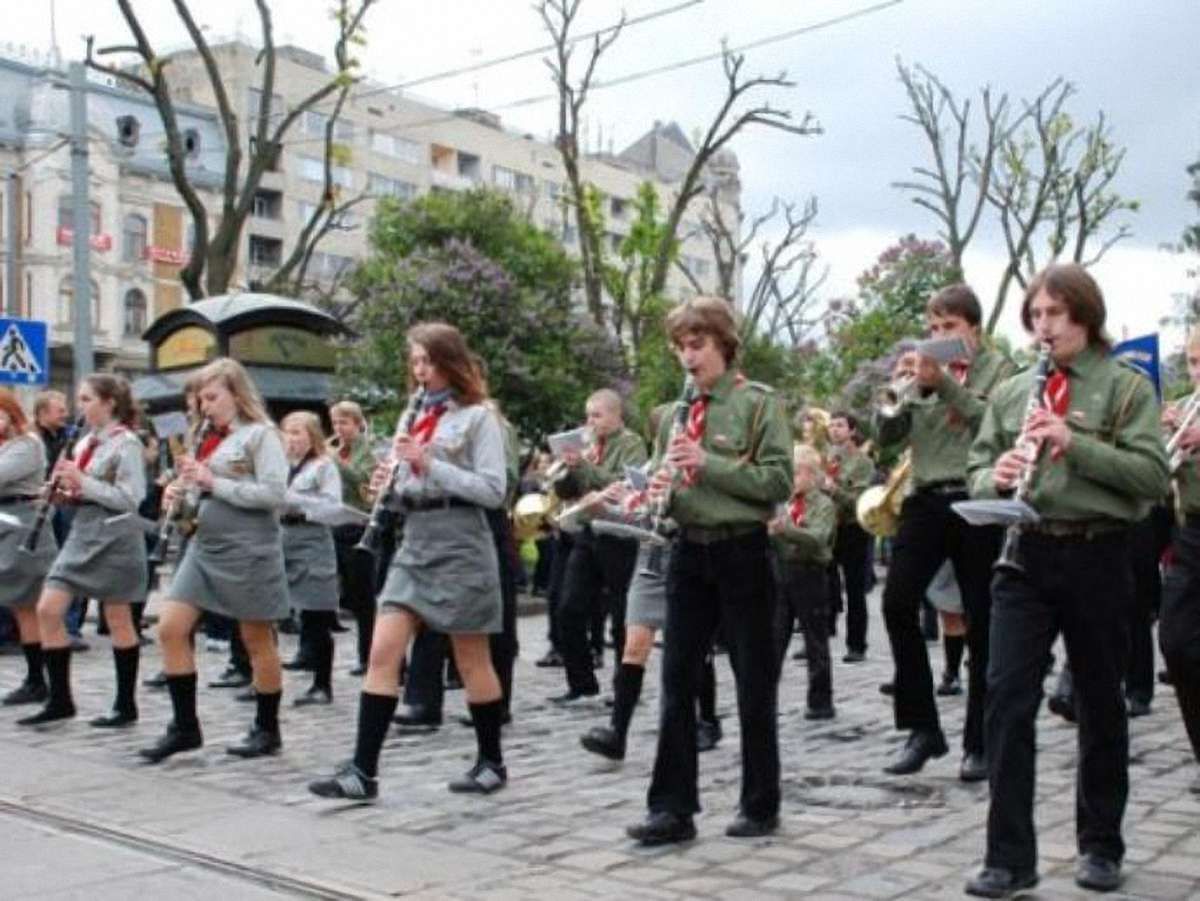 У Львові відбувся святковий парад до Дня міста