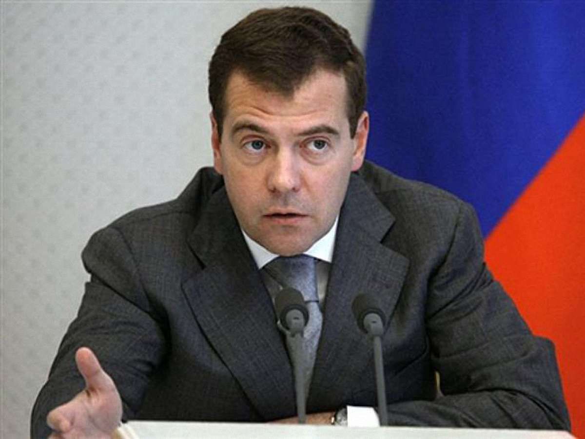 Медведєв подякував усім за командну роботу