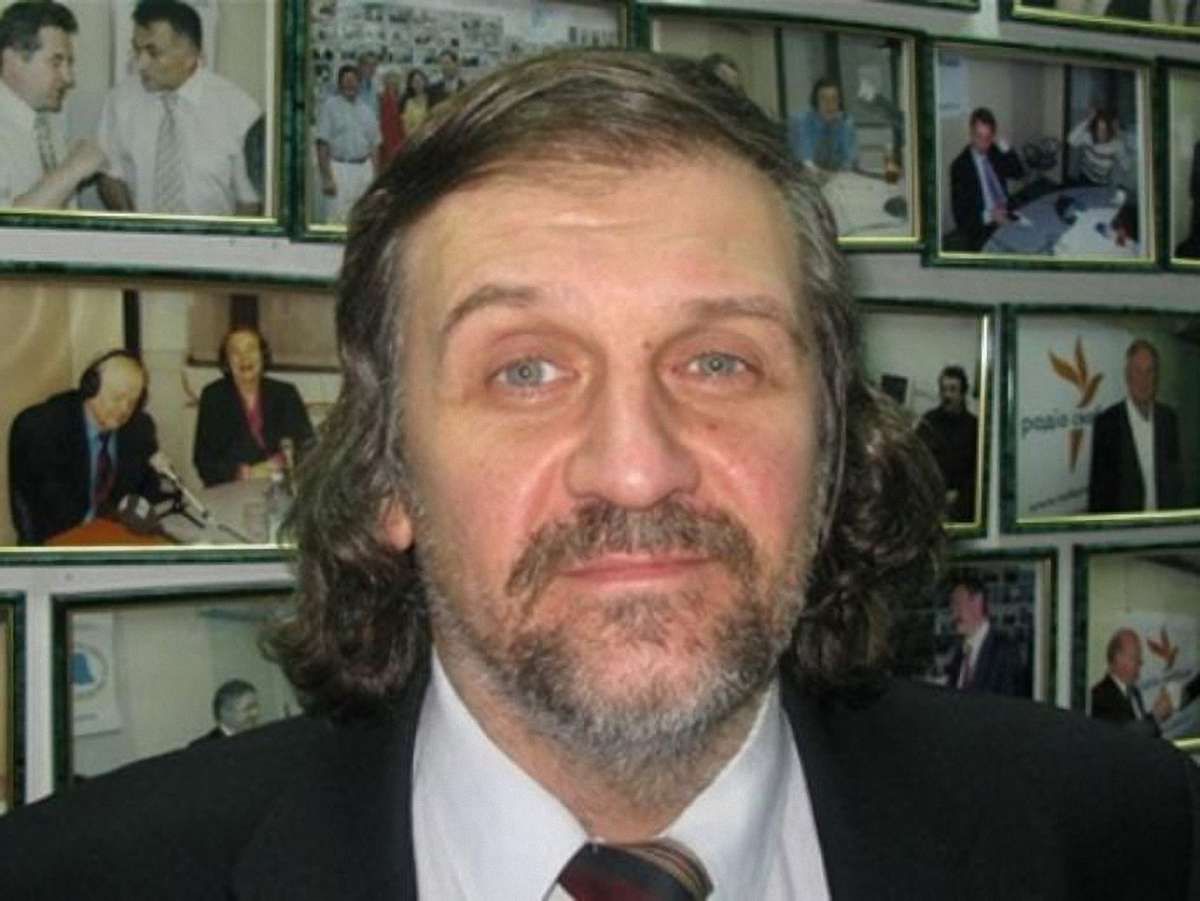 Політолог: Завдання ЄС не відкинути Україну в бік Росії