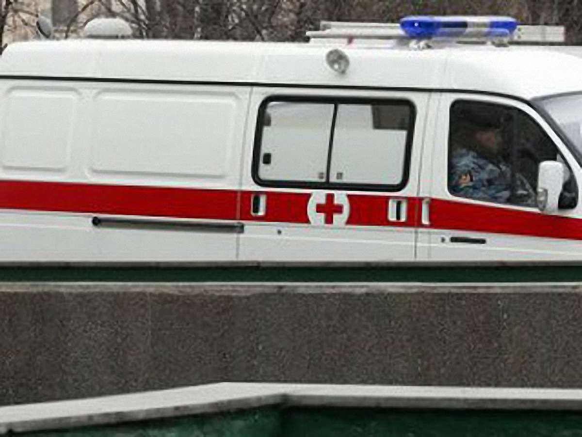 На Прикарпатті хлопець кинув вибухівку на весіллі і втік у ліс