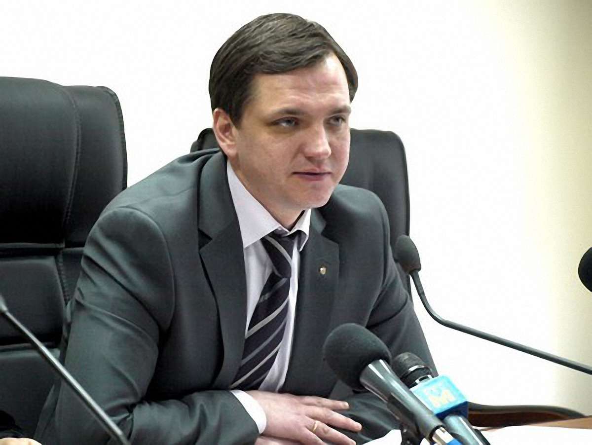 Злісних неплатників аліментів не випускатимуть з України