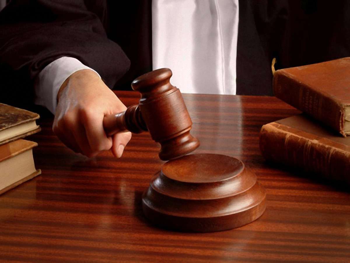 Влада Львова просить суд заборонити будь-які акції 9 травня