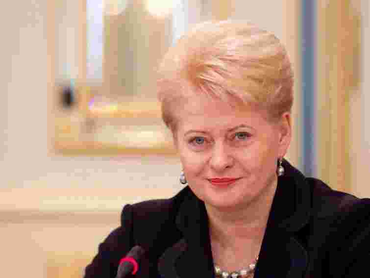 Навідати Тимошенко збирається президент Литви