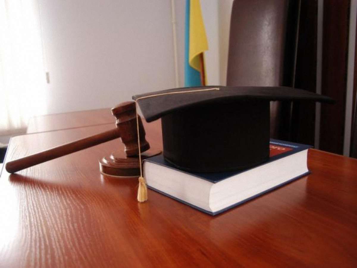 Справу провідників, підозрюваних у вбивстві, розглядає суд