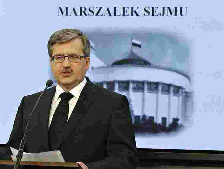 Коморовський приїде в Україну після звільнення Тимошенко, - МЗС Польщі