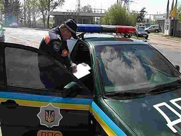 На Львівщині п‘яний водій погрожував інспекторам ДАІ