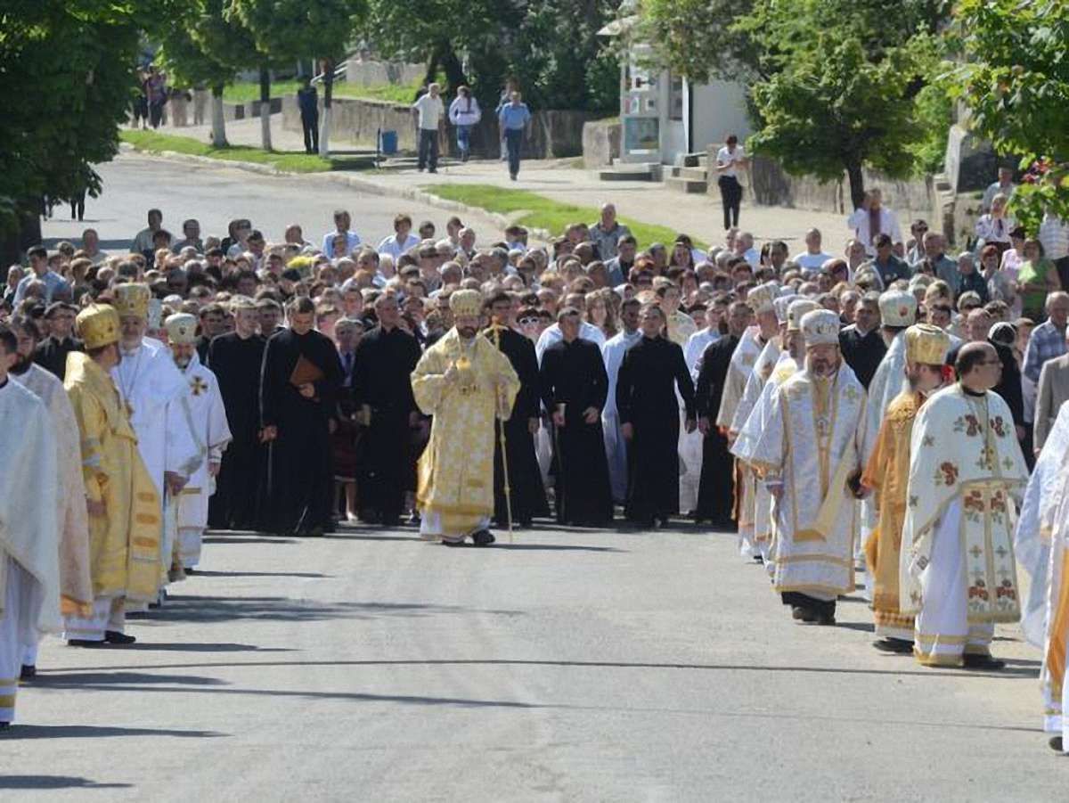 На Львівщині відкрили пам’ятник священику Омеляну Ковчу