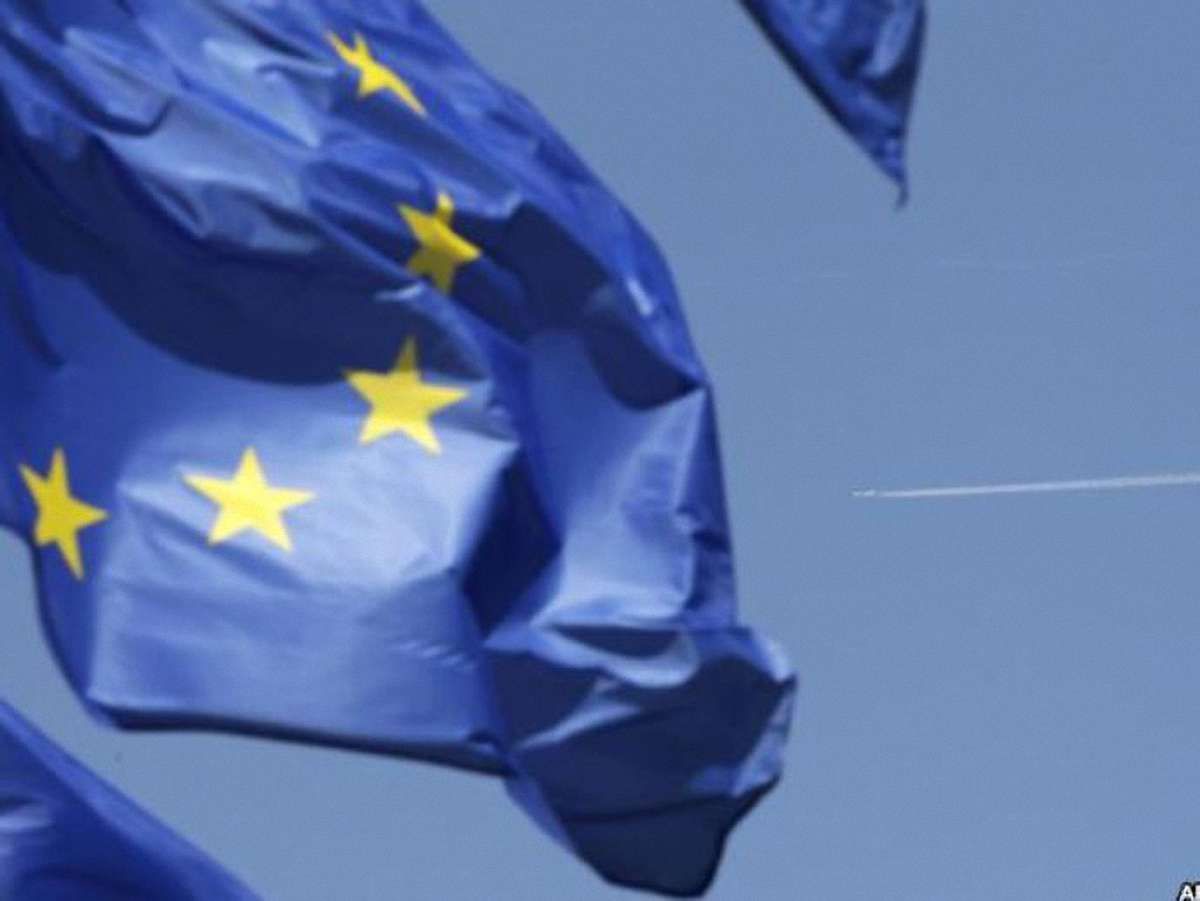 Єврокомісія висловить застереження в доповіді щодо України
