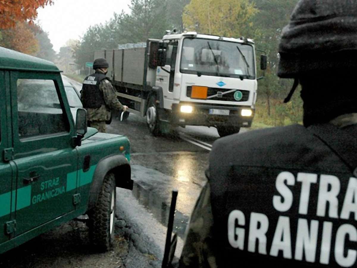 У Польщі затримали чотирьох українок-нелегалок