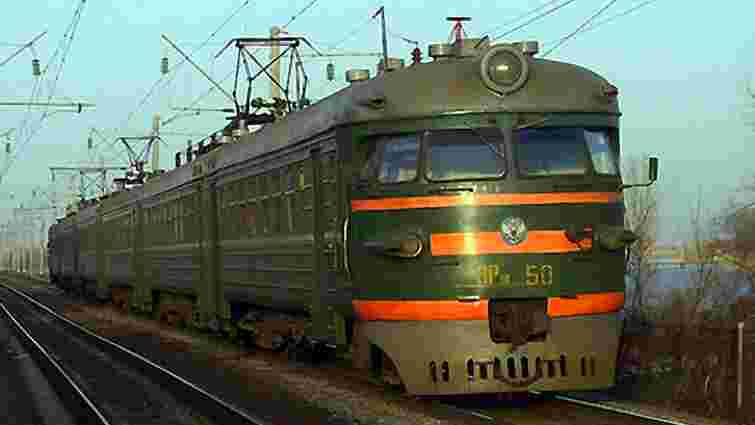 На Львівській залізниці скасують 15 пасажирських потягів