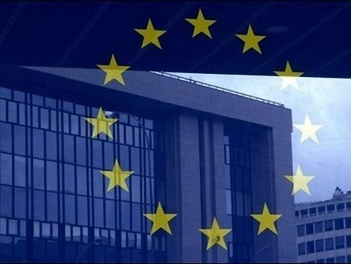 Європарламент обіцяє «досить жорстке» рішення щодо України