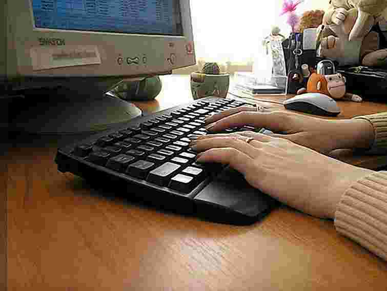 Через Інтернет звітують вже понад 94% платників податків