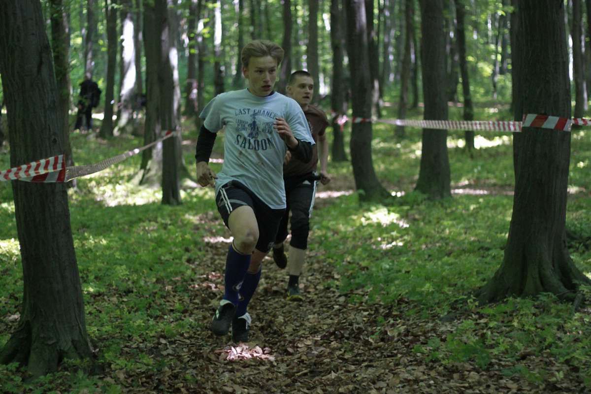 У Львові молодь бавилась у воєнізовані ігри