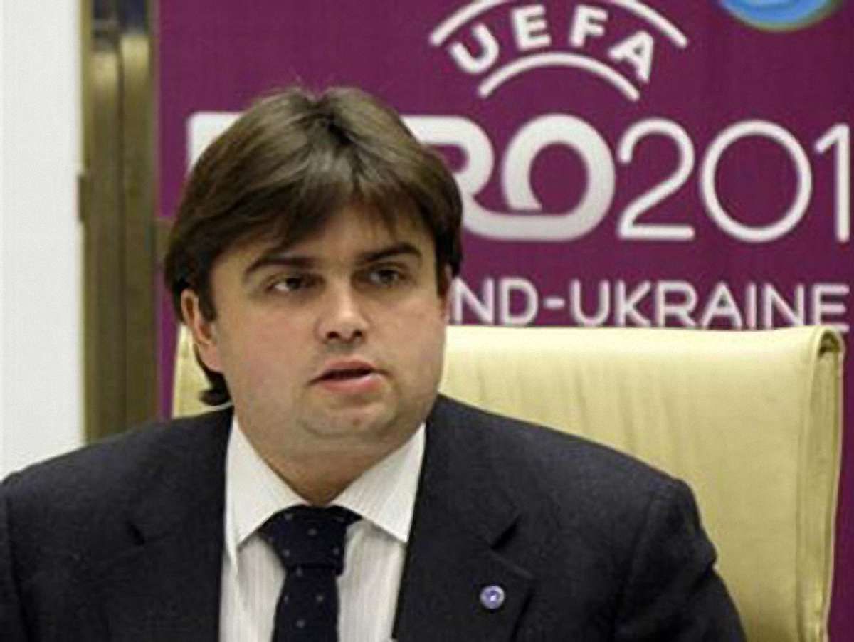 На Євро-2012 залишилось ще 5 тисяч квитків