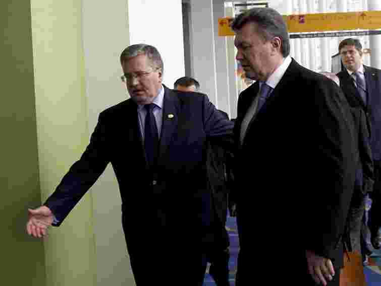 Ситуація в Україні загрожує її євроінтеграції, – Коморовський