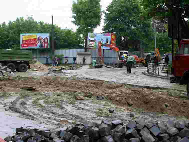 У Львові на благоустрій доріг після ремонтів не вистачає грошей