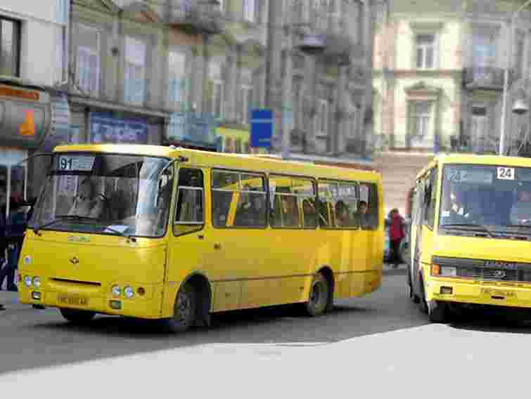 Депутати просять помити транспорт Львова до Євро-2012