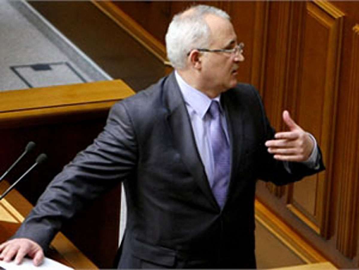 Закон про мови «піаністи» прийматимуть уночі, – нардеп