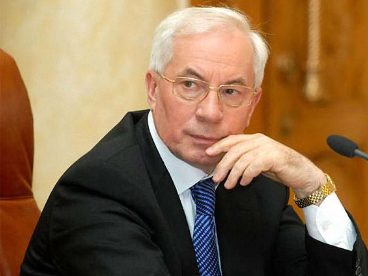 Азаров відвідає з’їзд «Єдиної Росії»